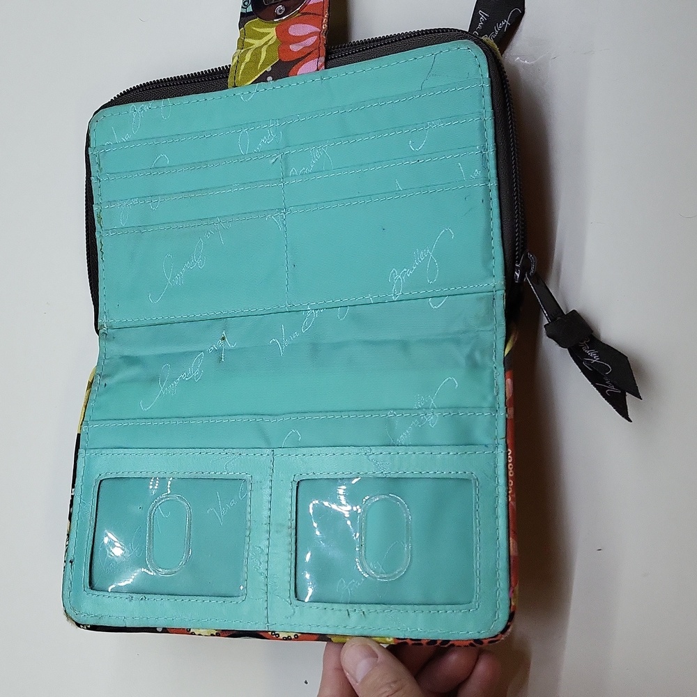 Vera Bradley Purse and Wallet Set - Picture 14 of 16